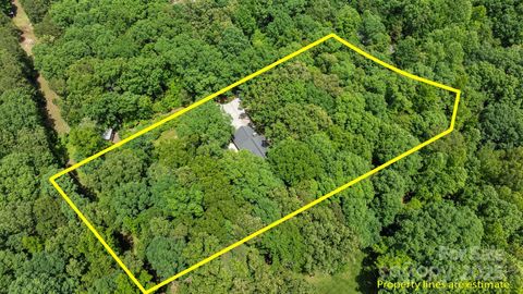 208 Devonport Drive 25 Weddington NC 28104