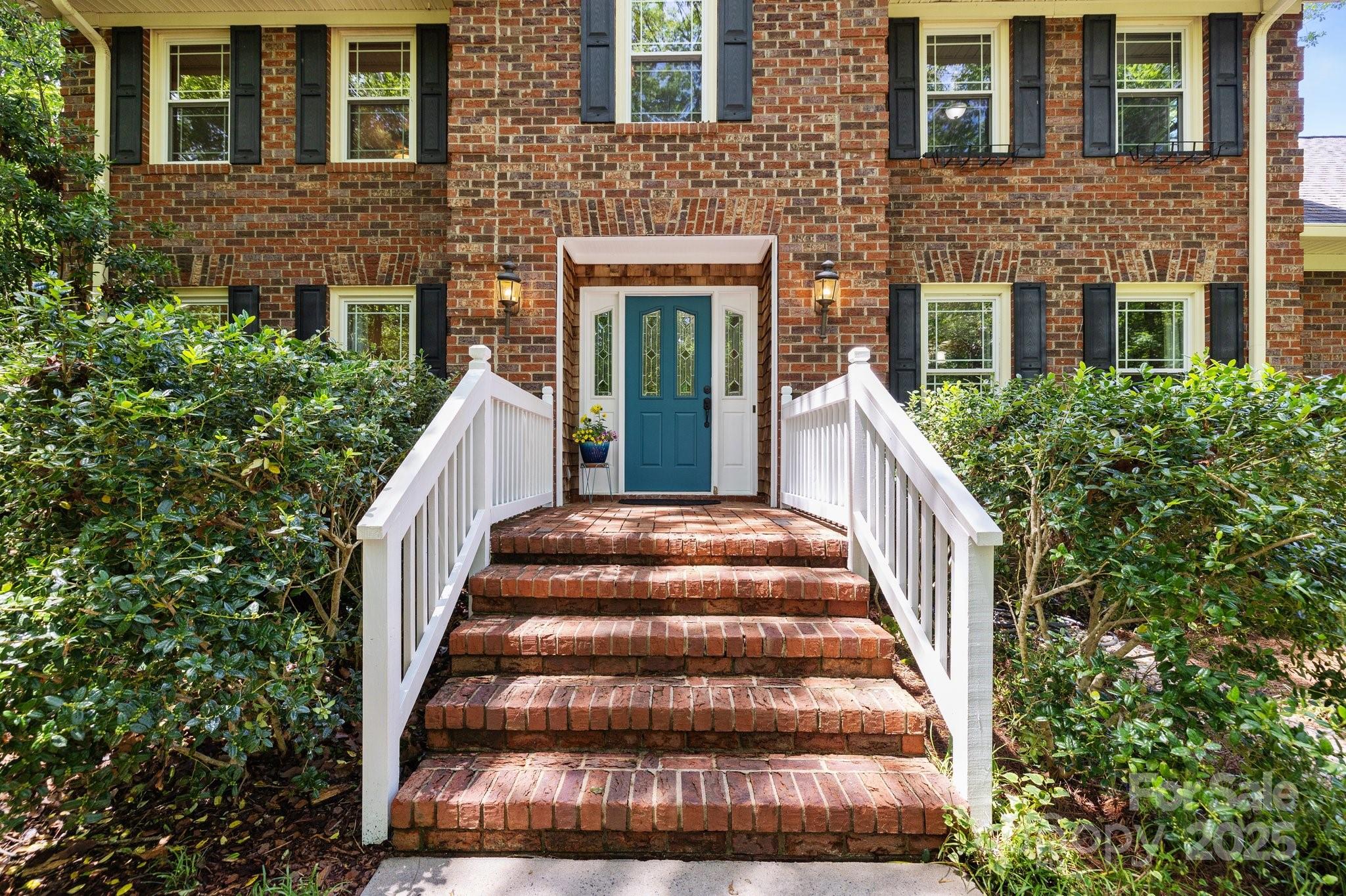 208 Devonport Drive 25