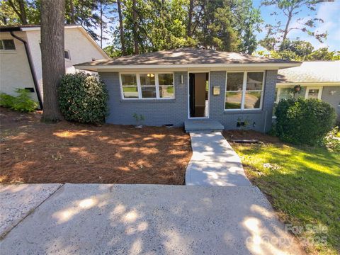 Photo of 1913 Herrin Avenue, Charlotte, NC 28205 (MLS # 4321572)