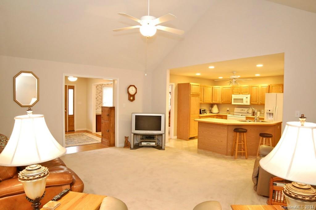 Eastview Oaks - Residential