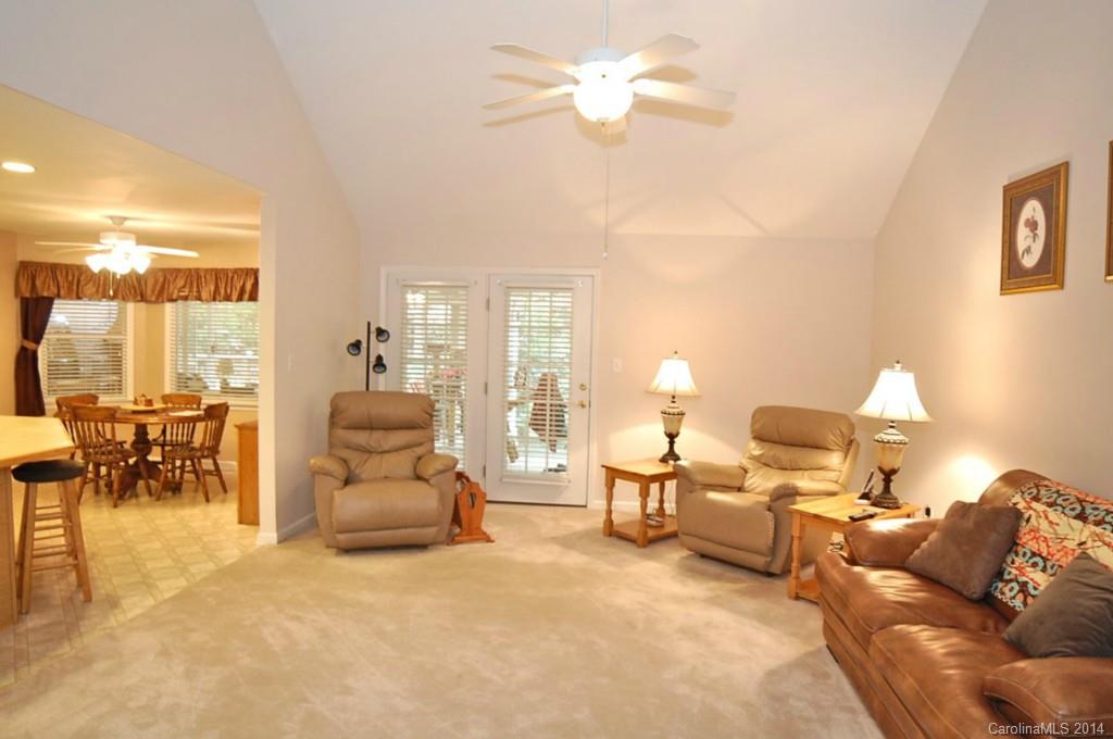 Eastview Oaks - Residential