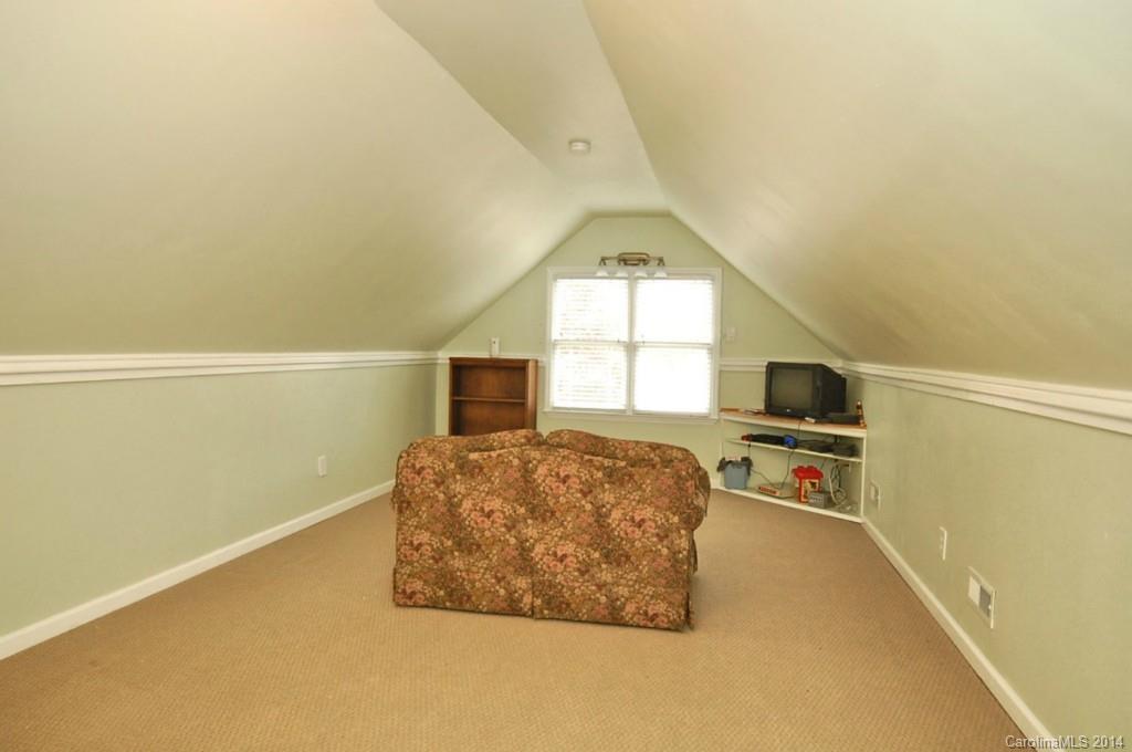 Eastview Oaks - Residential