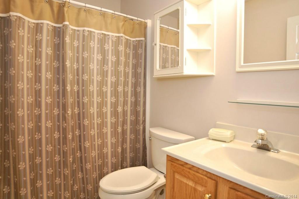 Eastview Oaks - Residential