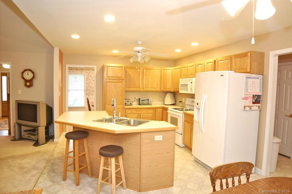 Eastview Oaks - Residential