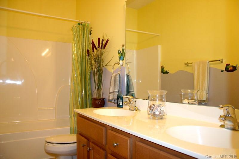 Wesley Oaks - Residential Lease