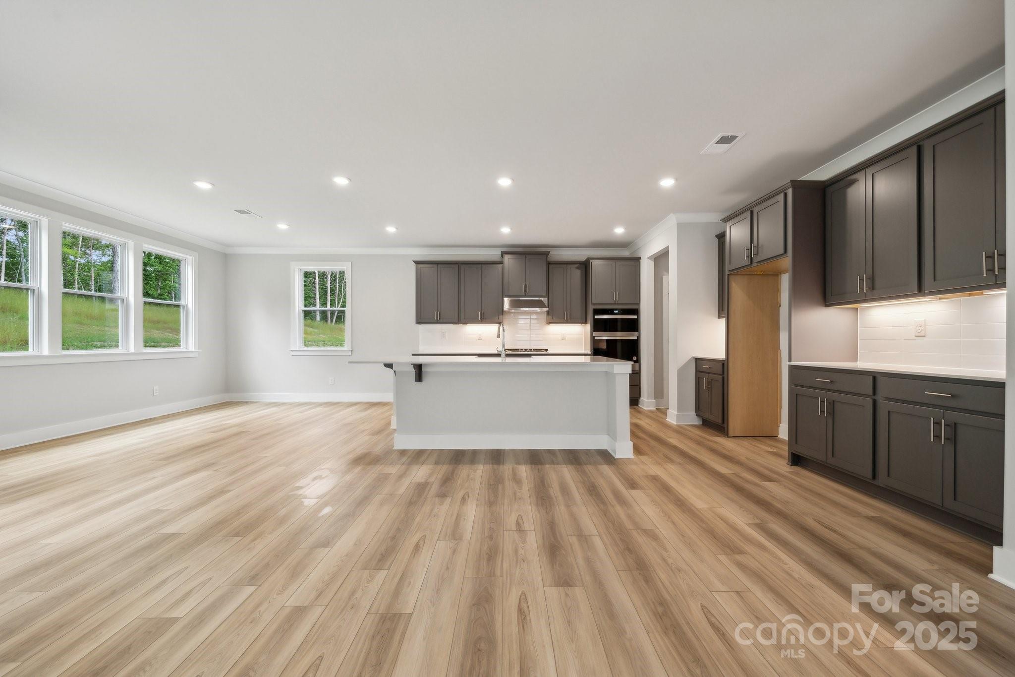 9952 Manor Vista Trail