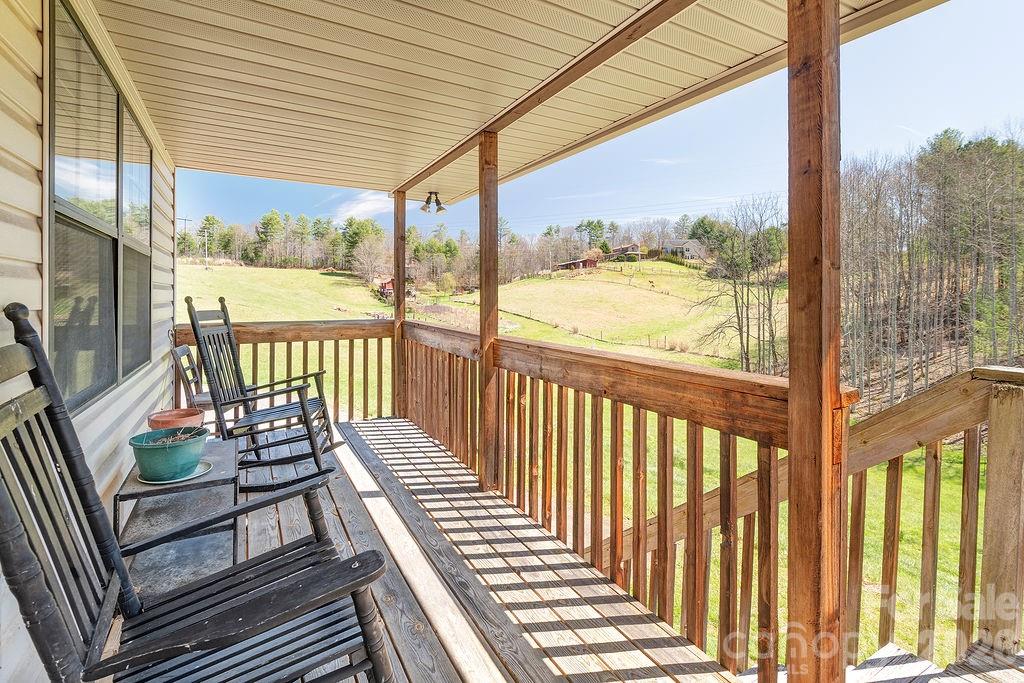 216 Pickens Road