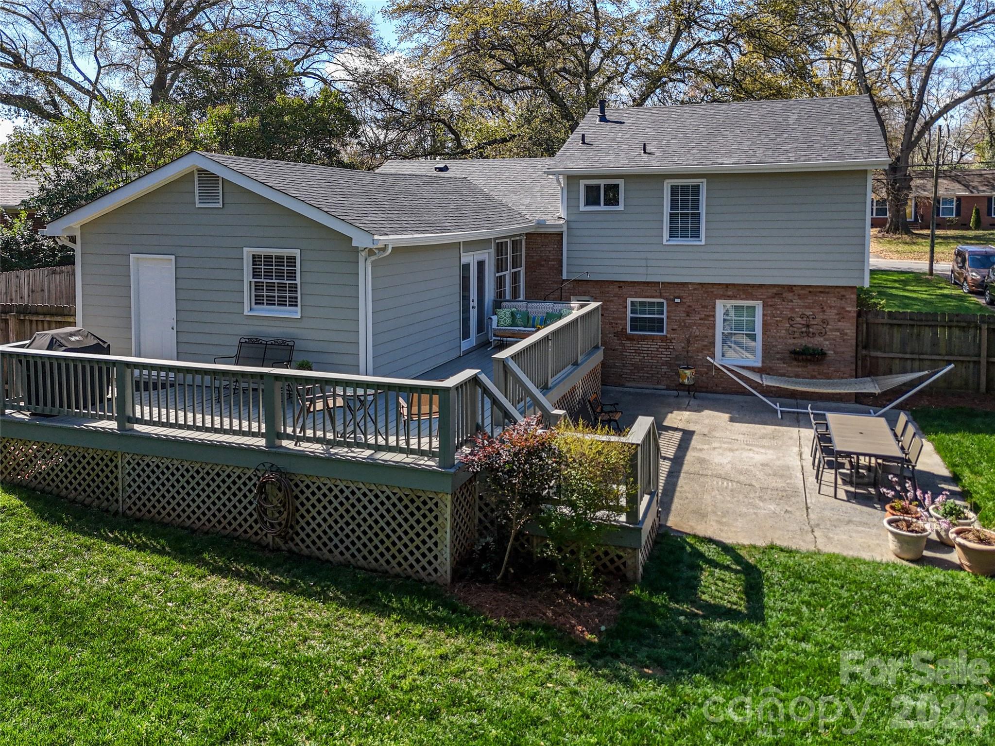 1823 Emerywood Drive