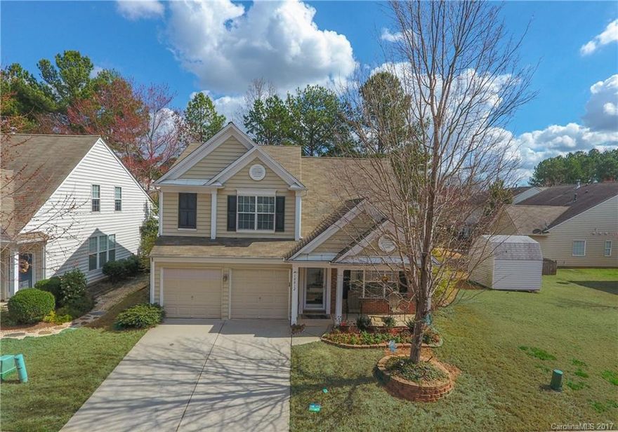 Well maintained 2 story home in Victoria Bay subdivision! Appealing entry, inviting living room w/lots of windows letting in light! Open floorplan with hardwoods in living area. Granite and backsplash in kitchen with large pantry.   Large master bedroom with vaulted ceilings and dual vanity in master bath! Walk-in closets for storage. Community features Lakeside walking trail, pool, tennis, playground and clubhouse.