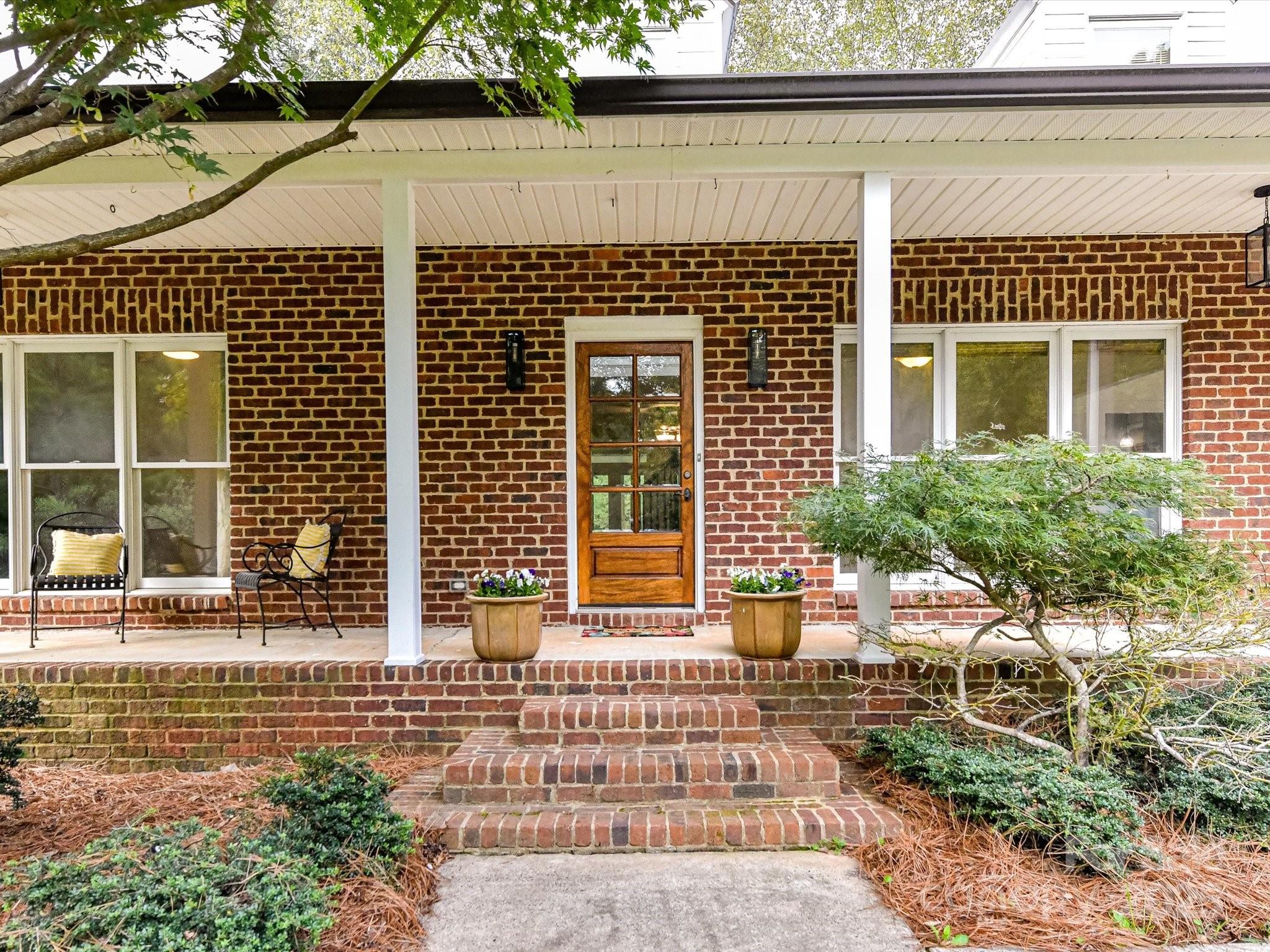 6610 Rolling Ridge Drive