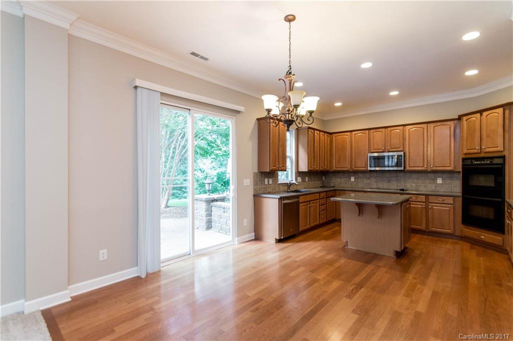 Wesley Oaks - Residential