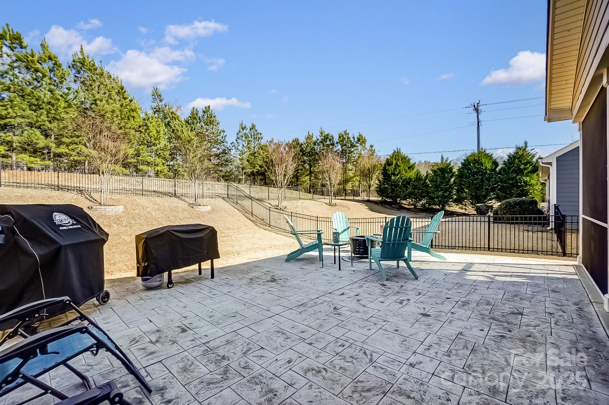 Summerhouse at Paddlers Cove - Residential
