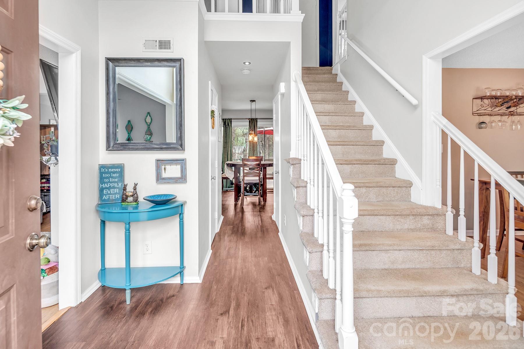 7422 Autumn Trail Drive