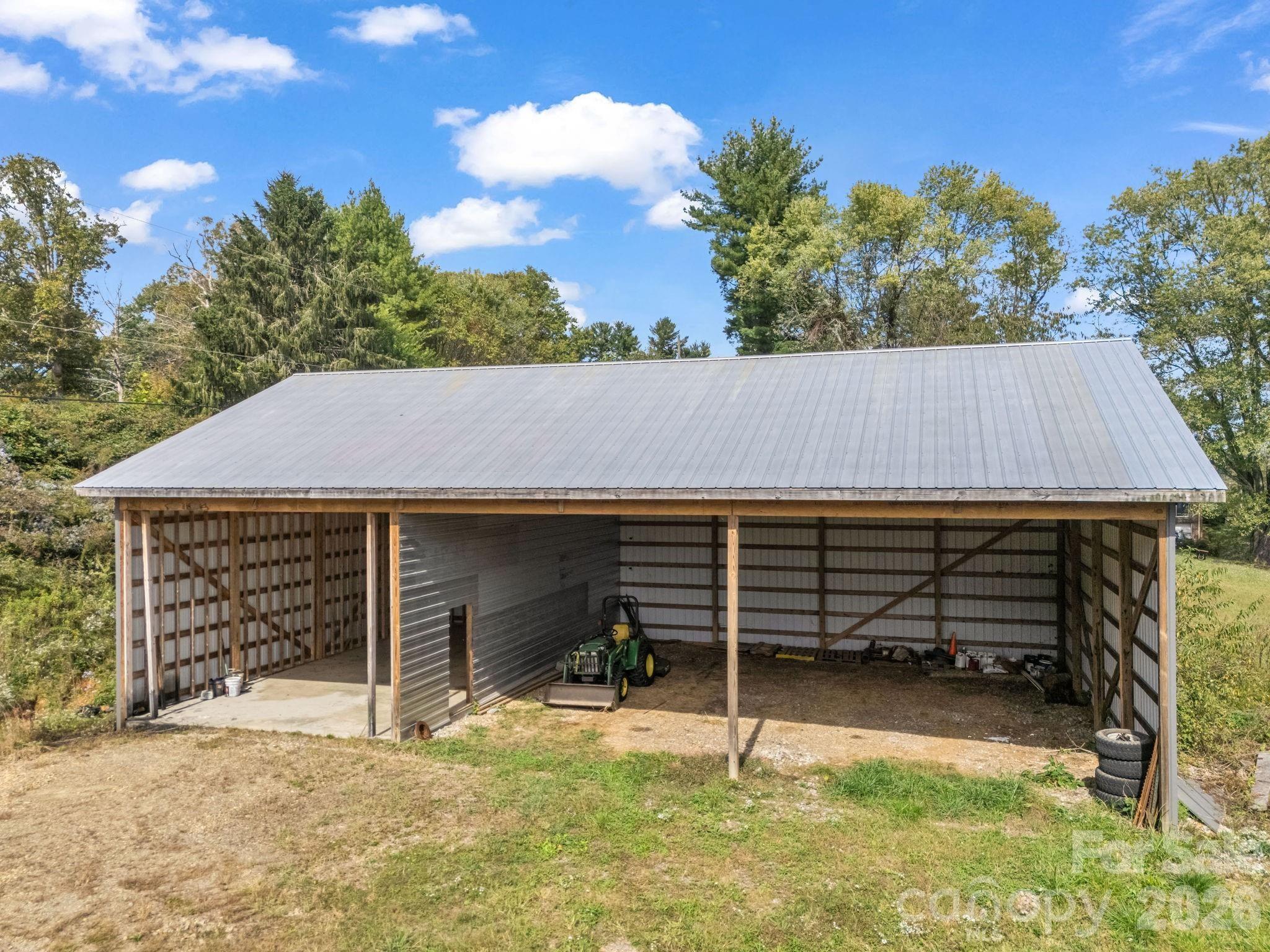 128 Cook Lane (25 Acres)