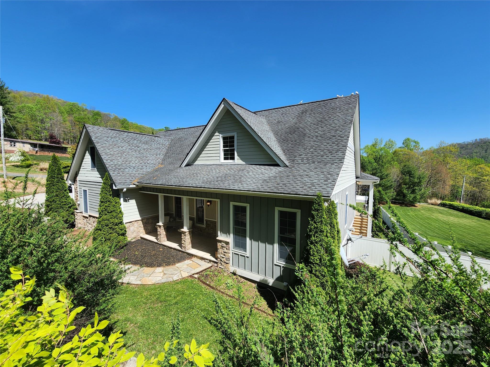 Listing image 5