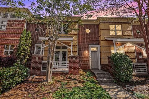 703 E 8th Street Charlotte NC 28202