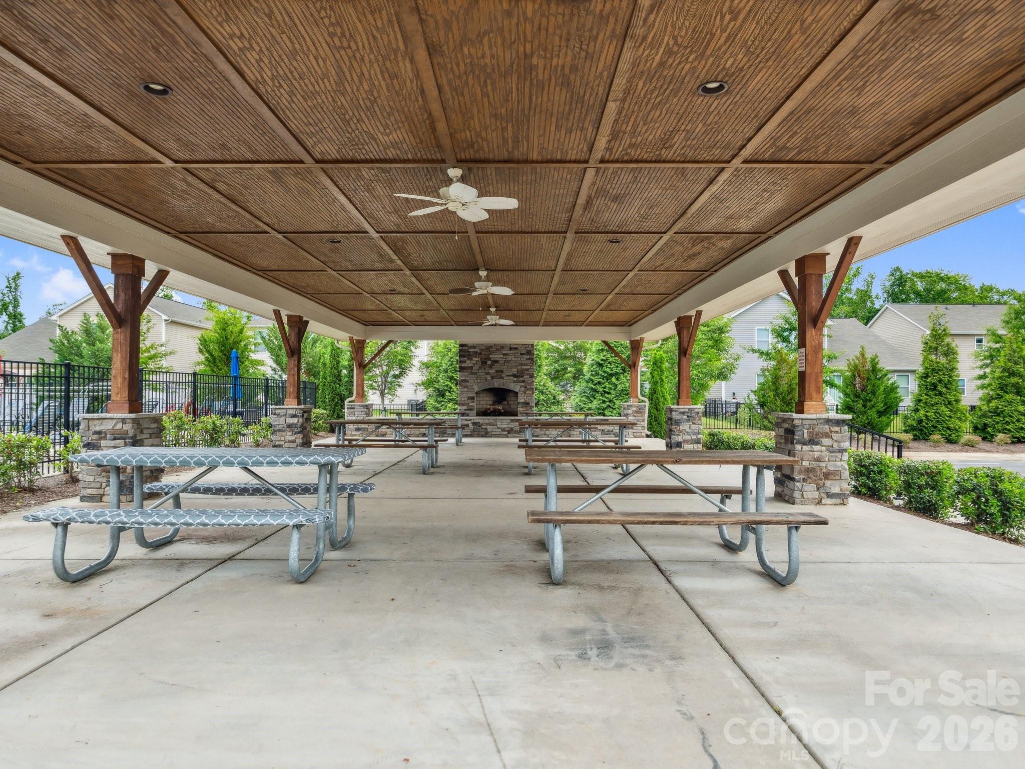 Kings Grove - Residential