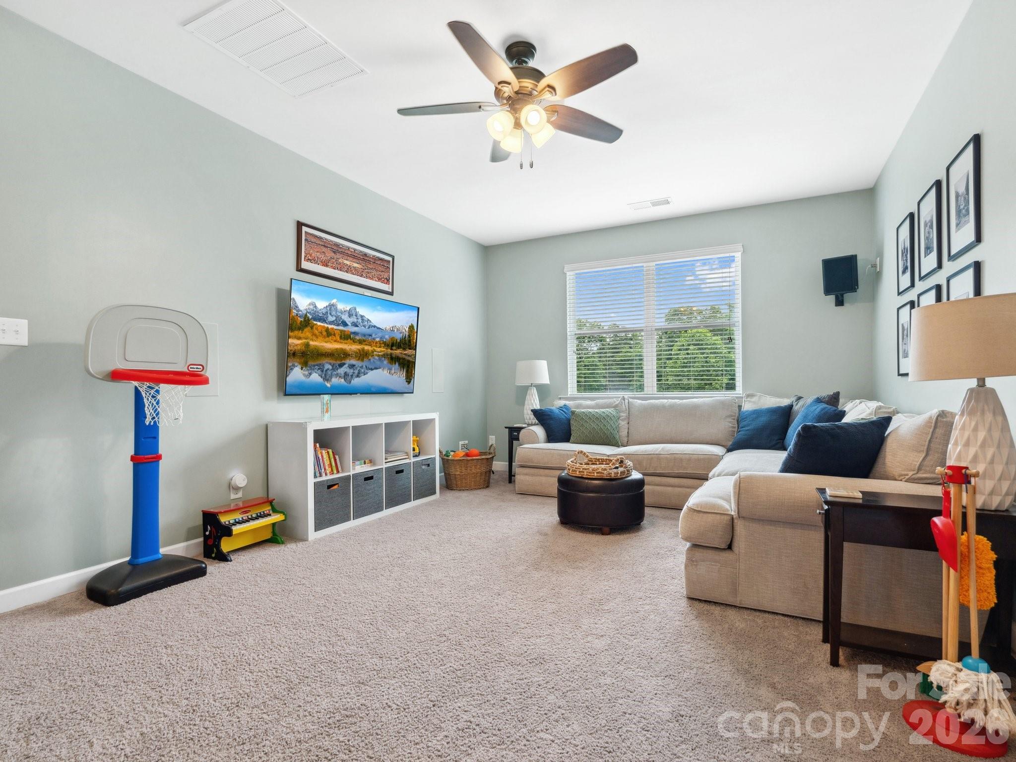 Kings Grove - Residential