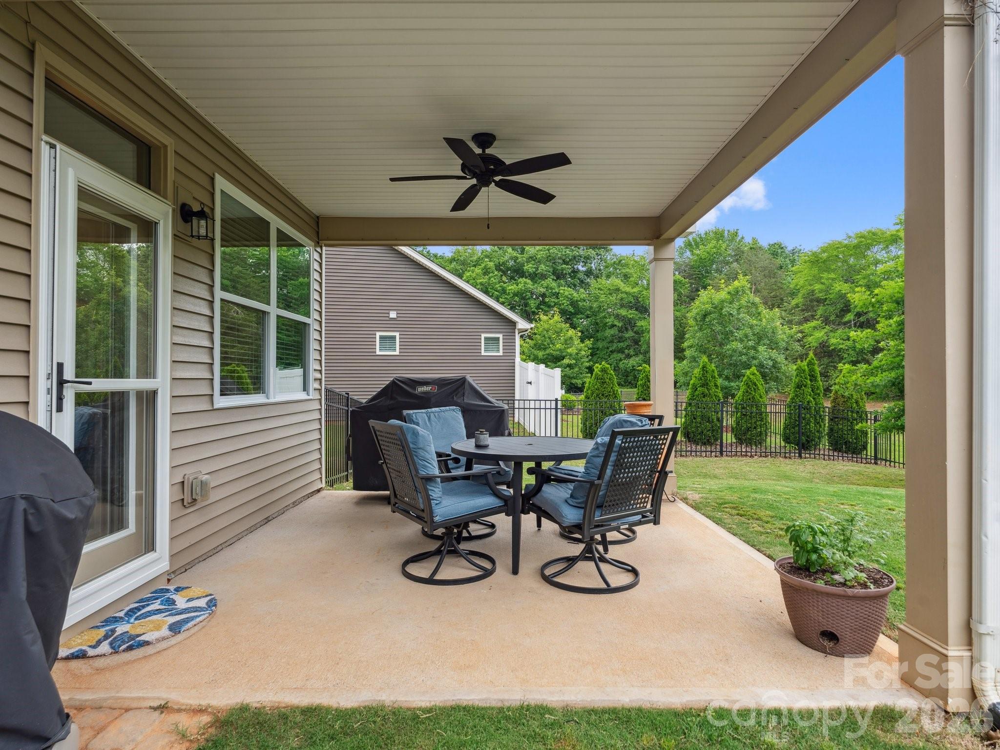 Kings Grove - Residential