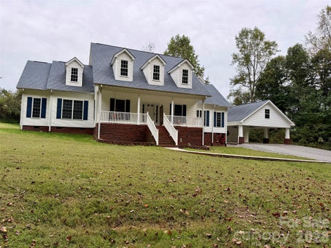 Photo of 151 Robertson Drive, Taylorsville, NC 28681 (MLS # 4433721)