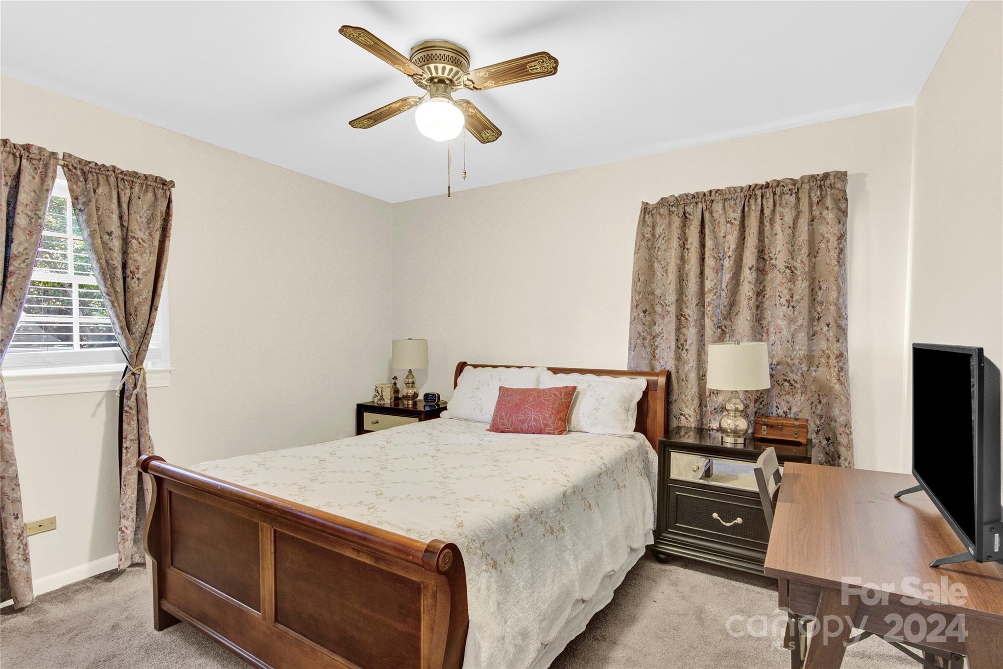 Dogwood Park - Residential