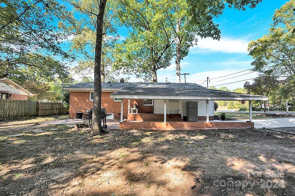 Dogwood Park - Residential