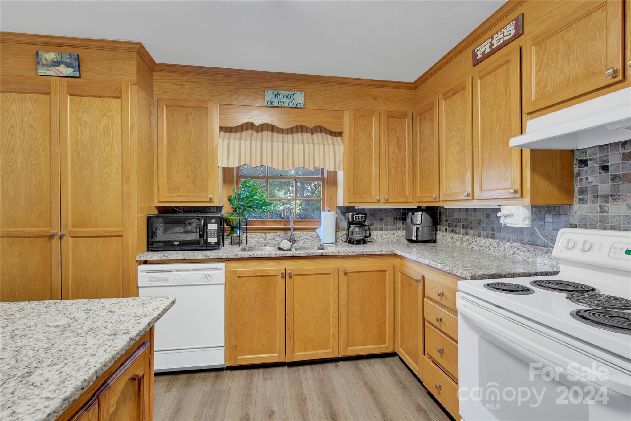 Dogwood Park - Residential