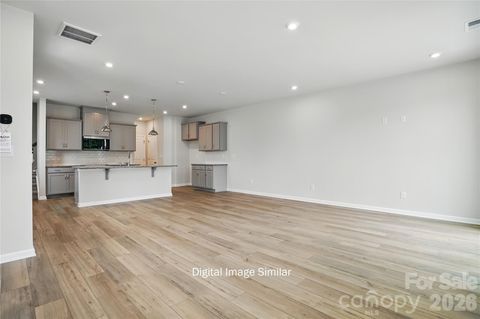 Photo of 1316 Vibrant Road, Charlotte, NC 28215 (MLS # 4385596)