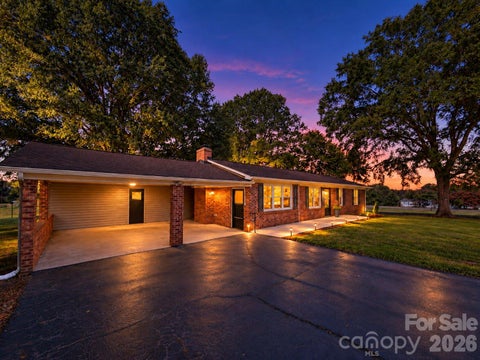 Photo of 3889 Grange Road, Maiden, NC 28650 (MLS # 4437653)