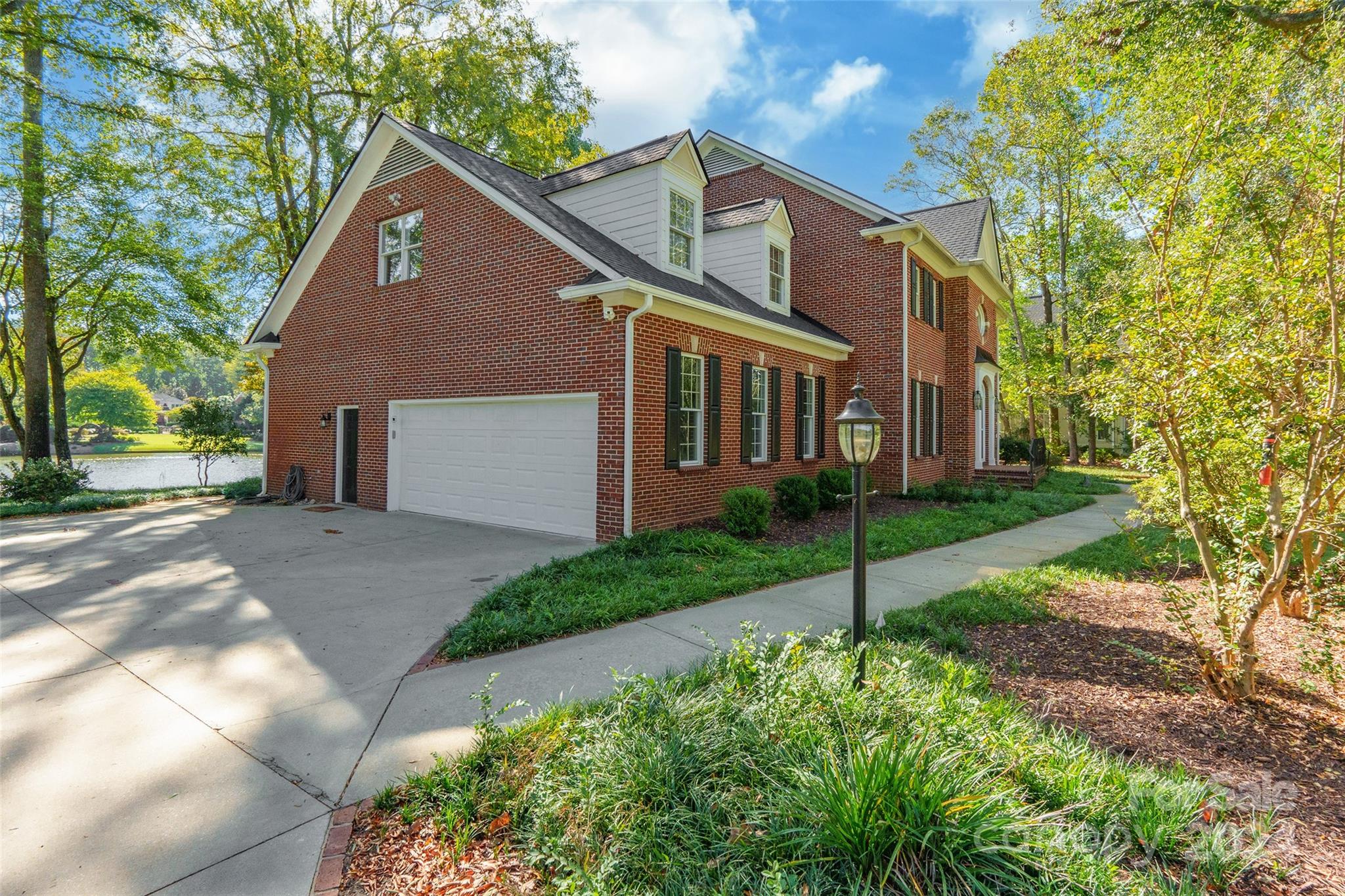 Meadow Lakes II - Residential