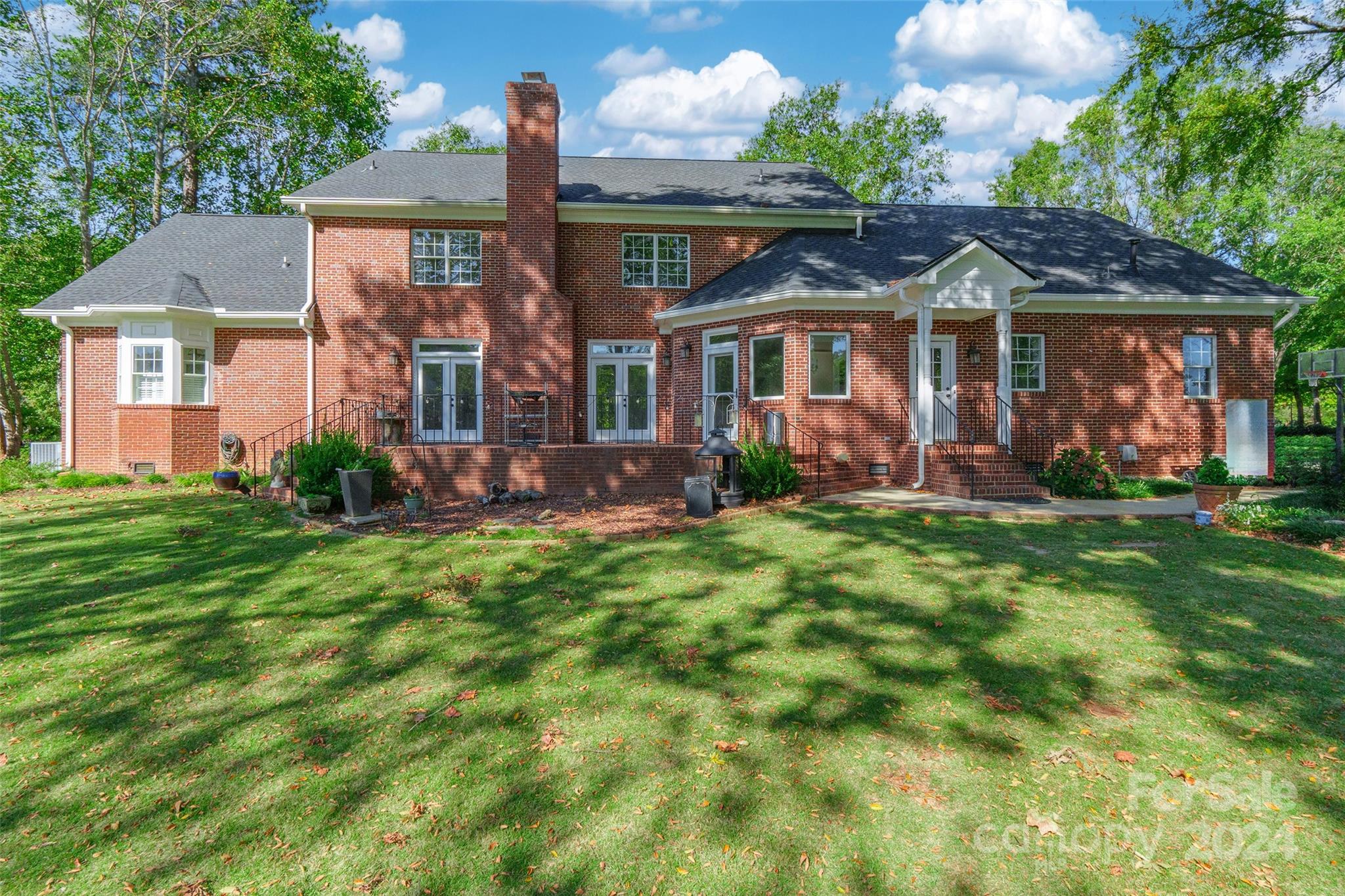 Meadow Lakes II - Residential