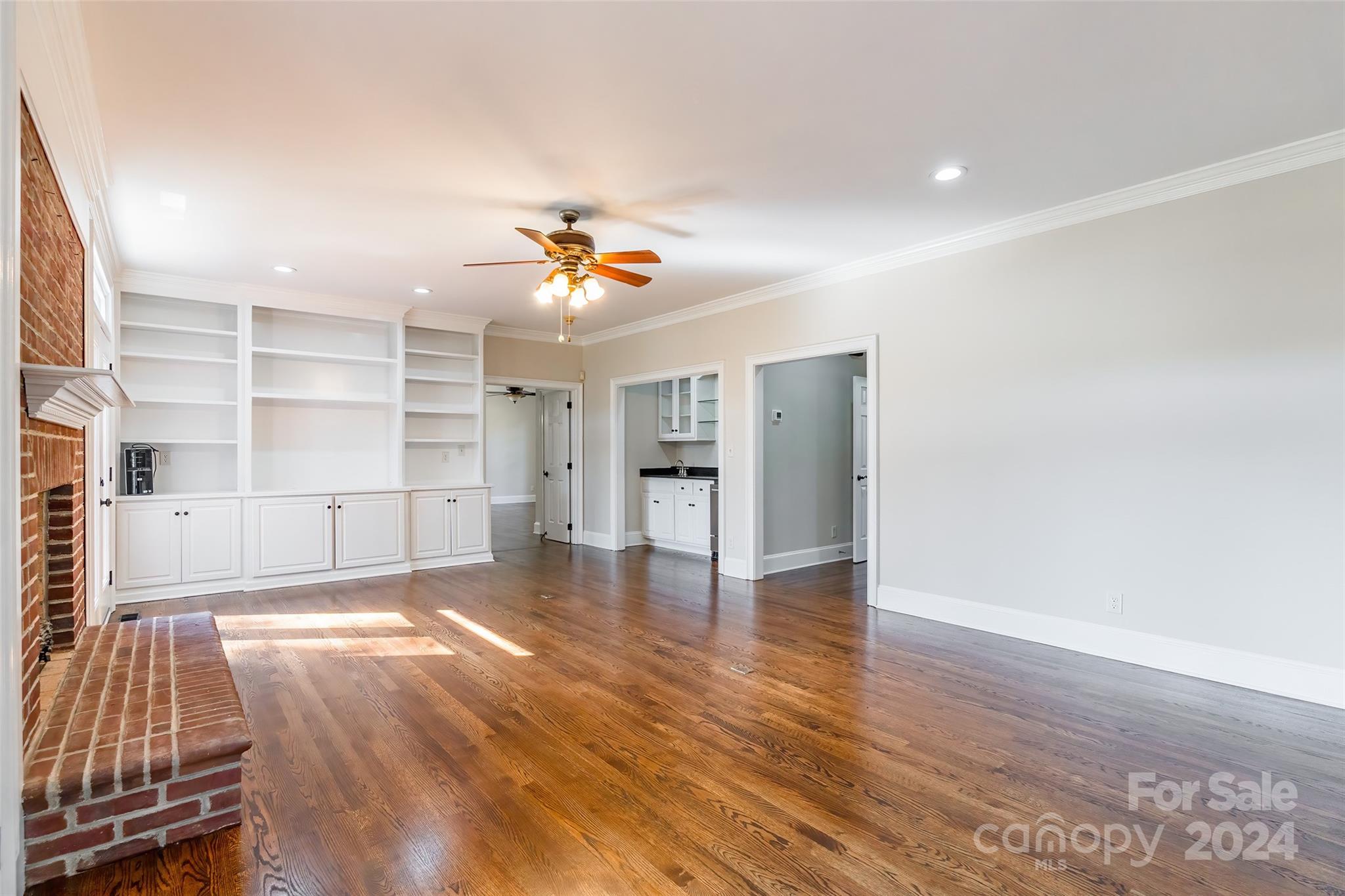 Meadow Lakes II - Residential