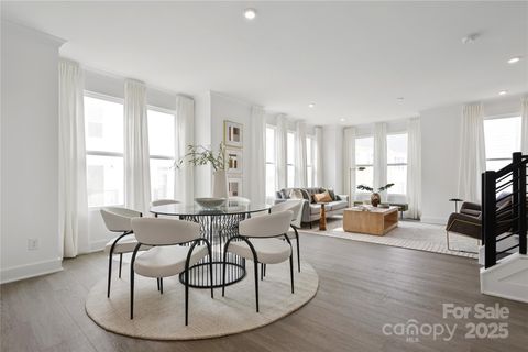 3640 S Tryon Street 24 Charlotte NC 28217