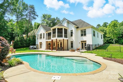 167 Logan Crossing Drive Davidson NC 28036