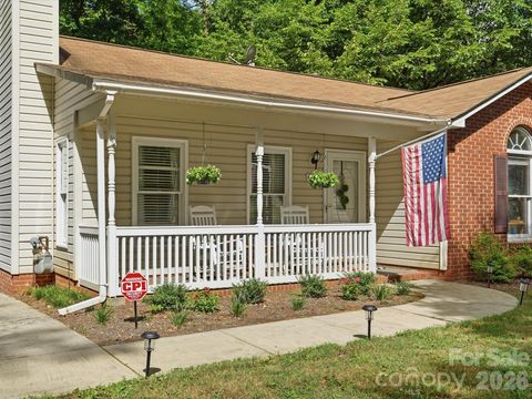 Photo of 4409 Homestead Road, Rock Hill, SC 29732 (MLS # 4407367)