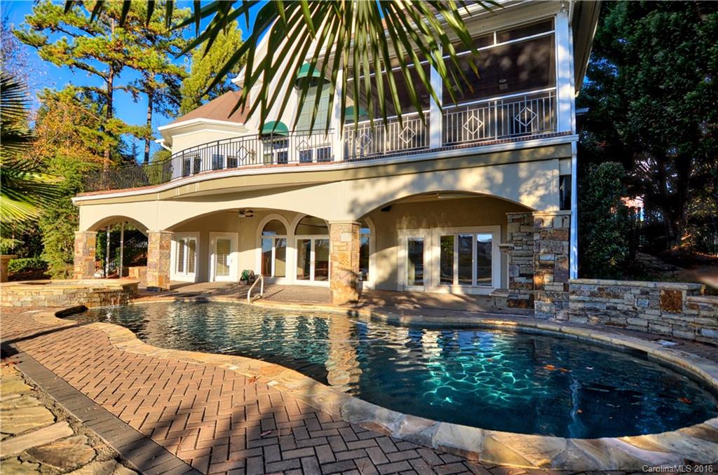 The Peninsula - Residential