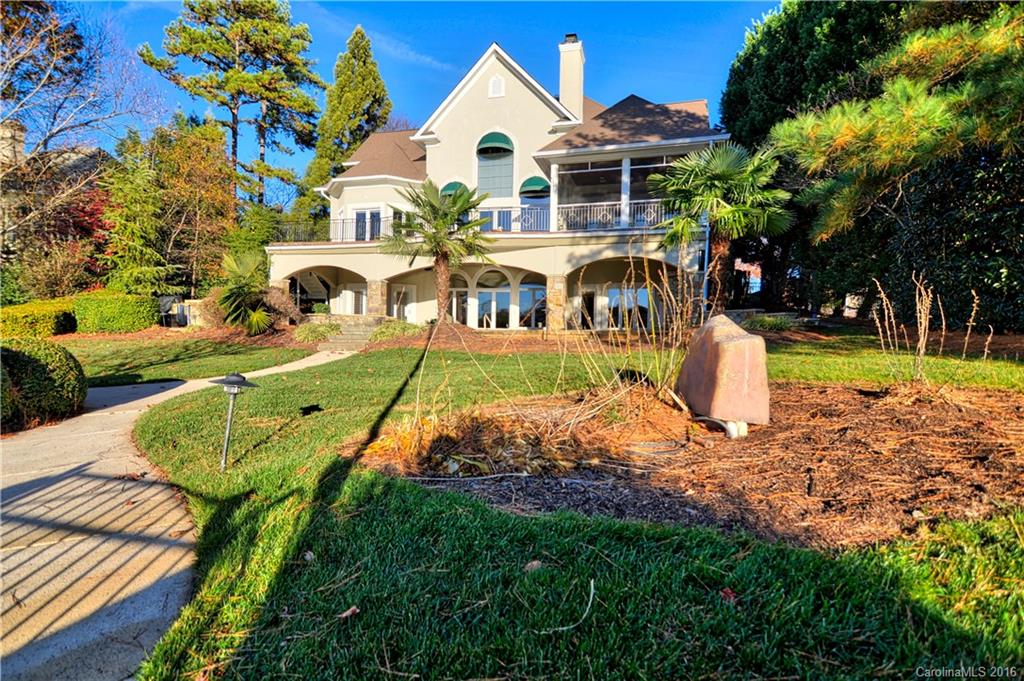 The Peninsula - Residential