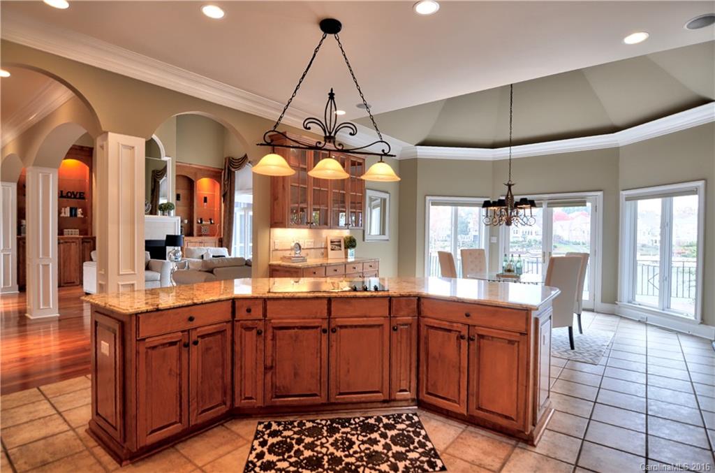 The Peninsula - Residential