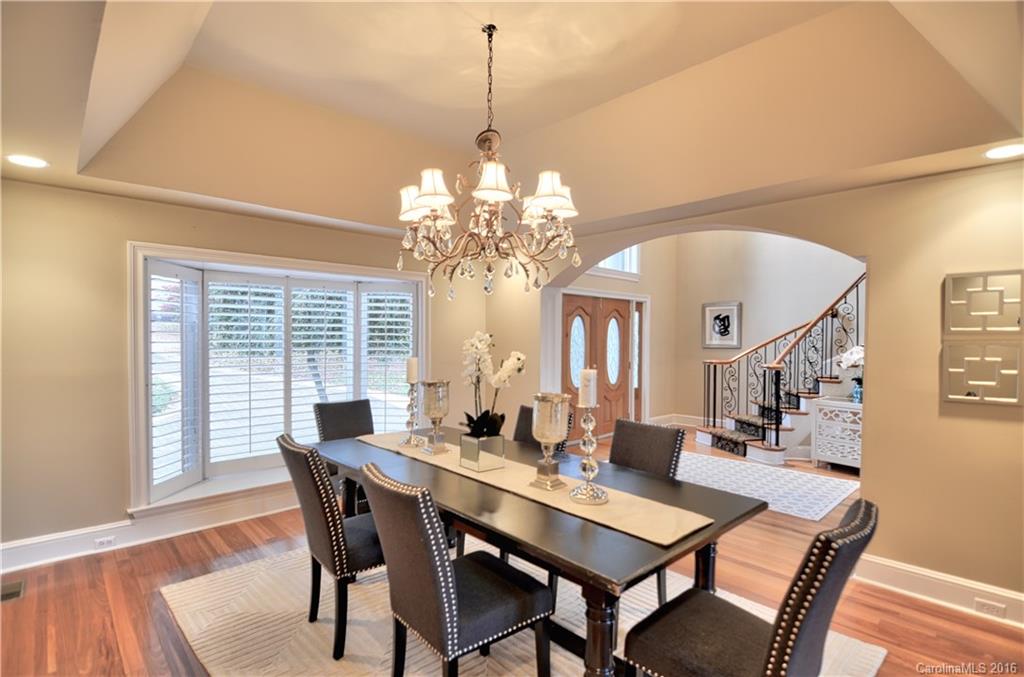 The Peninsula - Residential