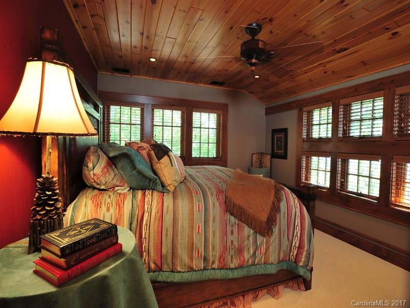 The Lodges at Eagles Nest - Residential