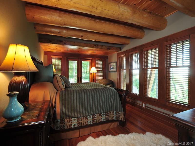 The Lodges at Eagles Nest - Residential