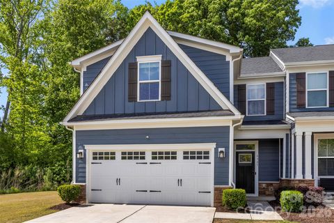 Photo of 6325 Ashton Park Drive, Denver, NC 28037 (MLS # 4382653)