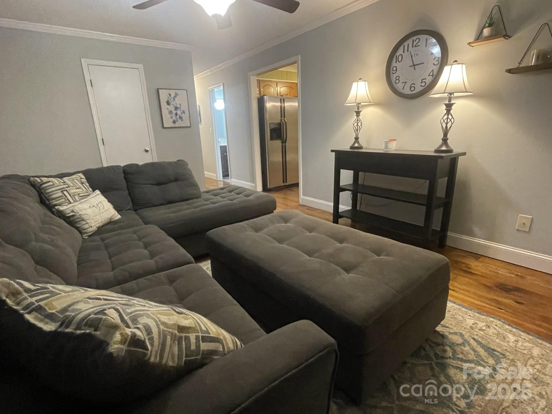 522 Dogwood Circle
