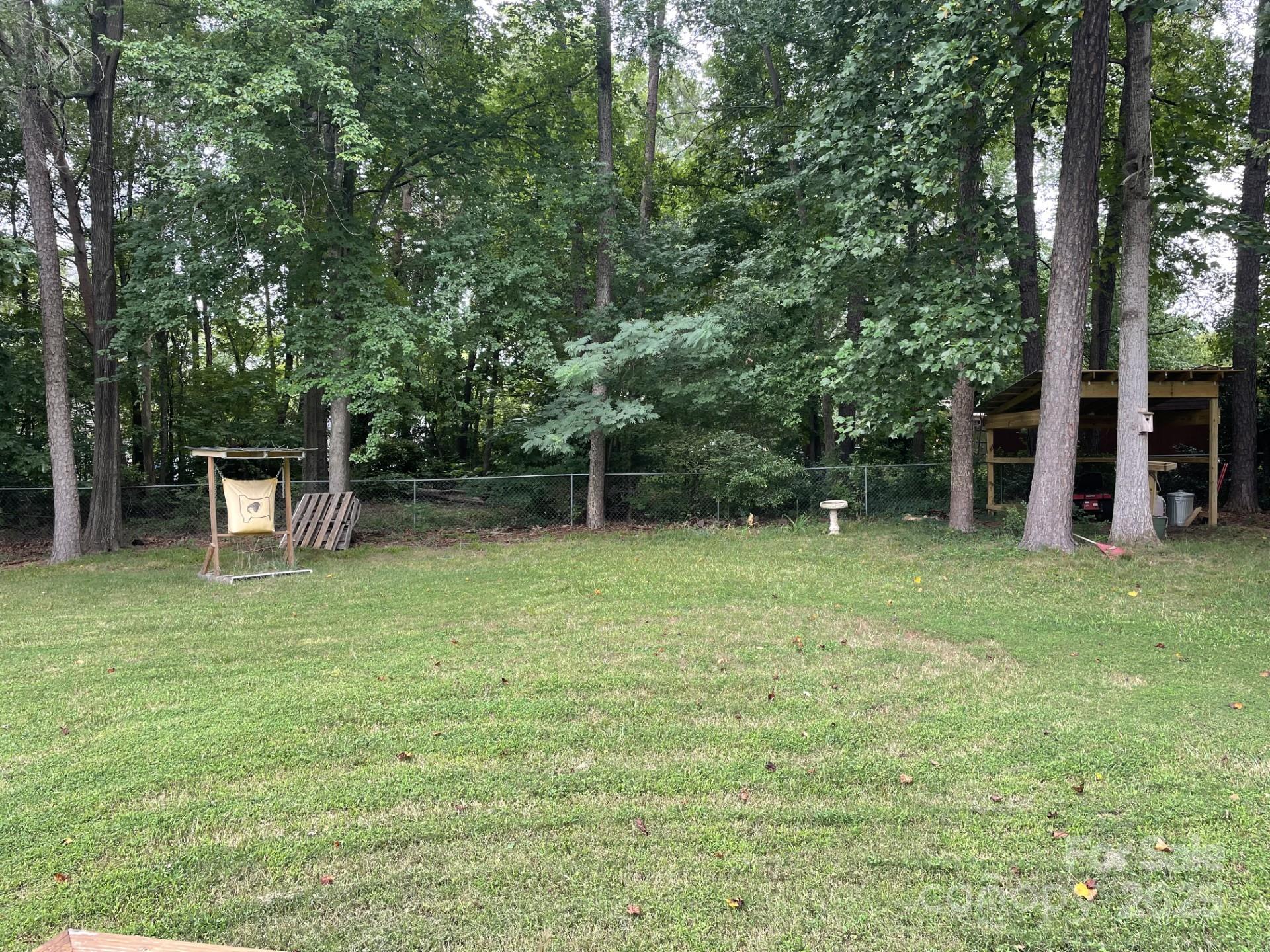 522 Dogwood Circle