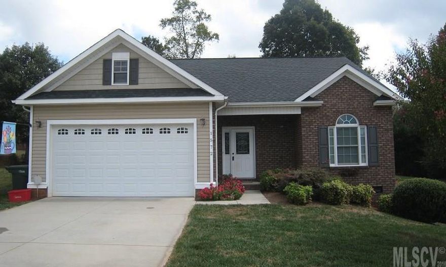 This one-owner home has more than the average number of ooh and aah eliciting amenities for this price range:  inviting front porch, open, split-bedroom floor plan, lovely hardwoods in common areas and MBR, coffered ceilings, 6” crown molding, double sinks & jetted tub in MBA, deck with small private backyard, beautiful landscaping, and new carpet (2014) in bedrooms 2 & 3.  Great location - just minutes from Hwy 16 & I-40.  Don’t miss this one!