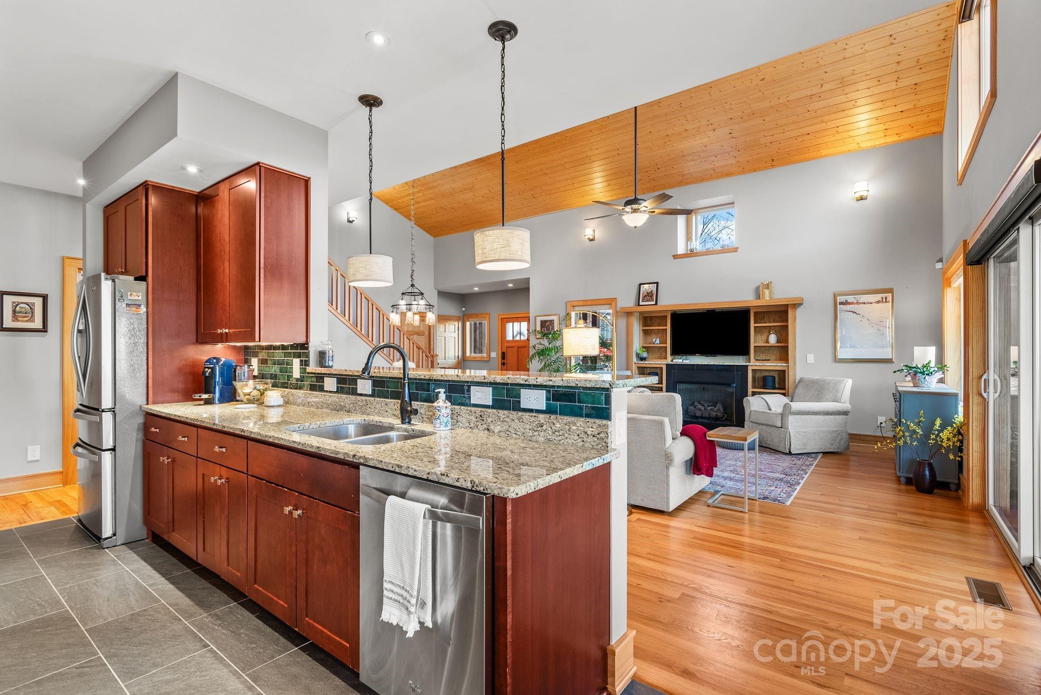 Starview Heights - Residential