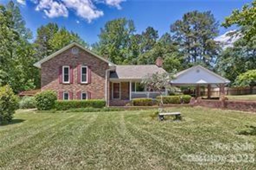 Sitting at the end of a quiet street, this 3 bed/3 bath tri-level home situated on 1.25 acres whispers privacy and charm. The lower level has been updated and would be an ideal separate living space or in-law suite, with separate entrance. Fireplaces located on the main level and lower level. Additional laundry area on the lower level. The outbuilding has been wired and the land is level. Add a pool, garden or workshop. Schedule your tour today.