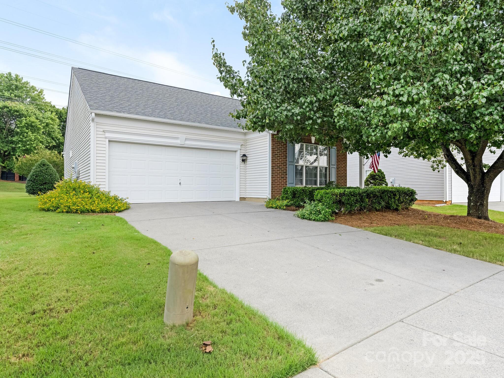 9313 Arcola Lane