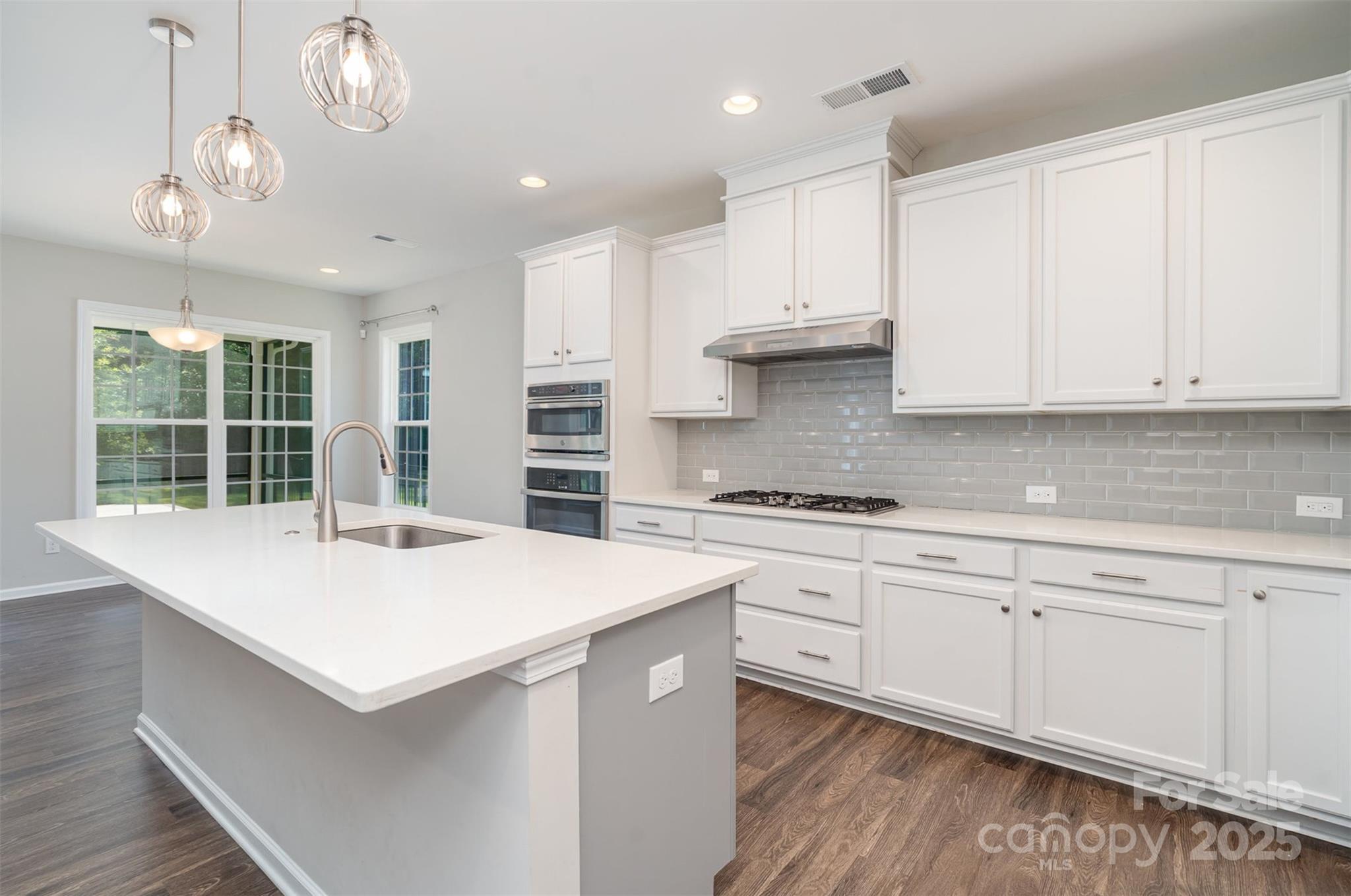 12140 Mcdowell Crossing