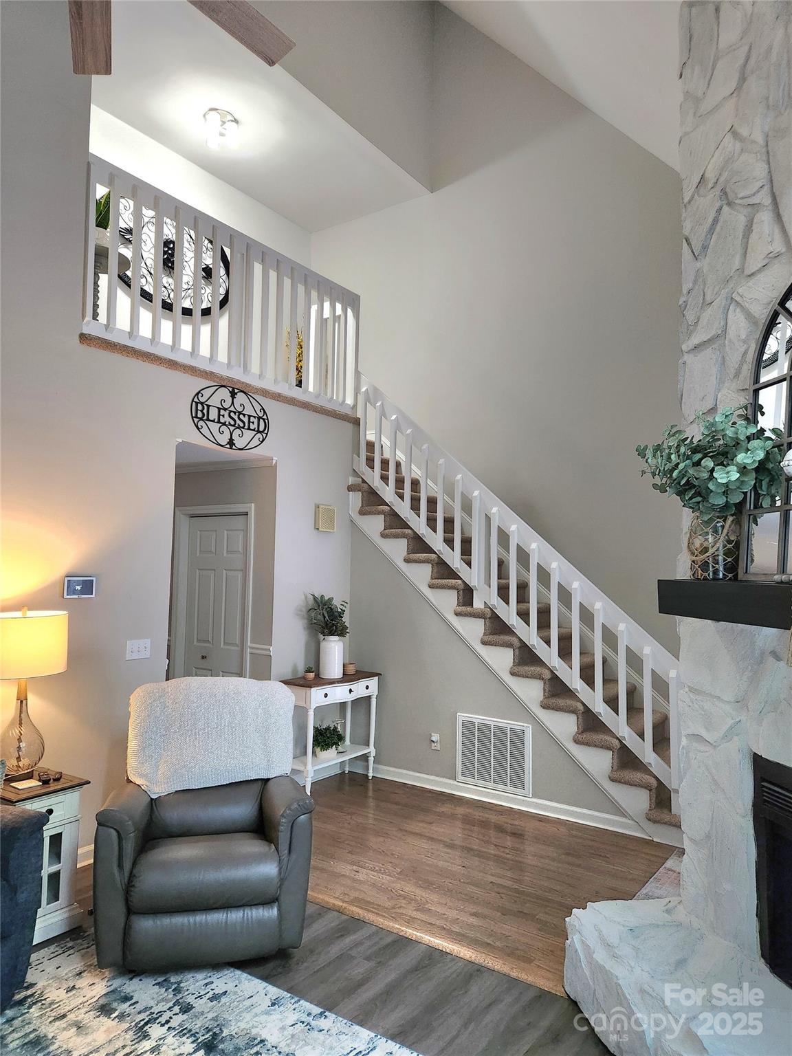 Tega Cay - Residential